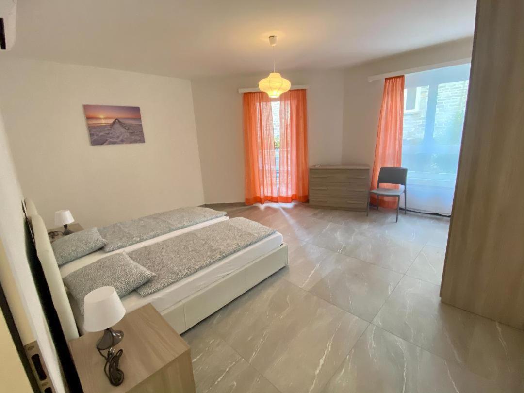 Appartamento Lungolago Λοκάρνο Εξωτερικό φωτογραφία